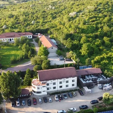 Hotel Casa Colinelor