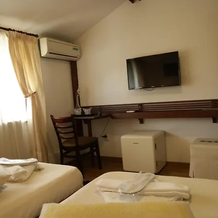 Casa Colinelor
