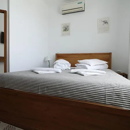 Casa Colinelor 3*